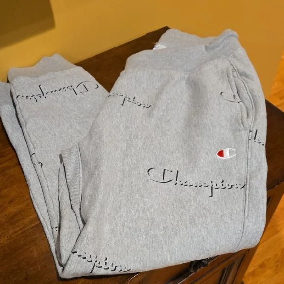 Champion Light Gray Joggers with Logo Men's LARGE - Picture 1 of 12